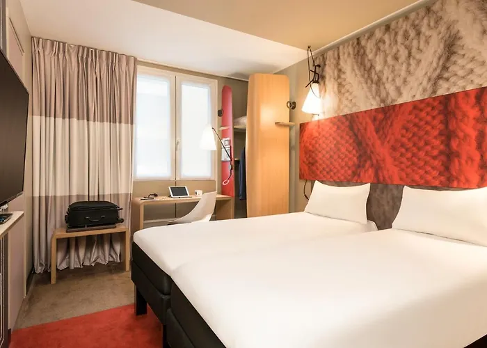 Ibis Manchester Centre 96 Portland Street
